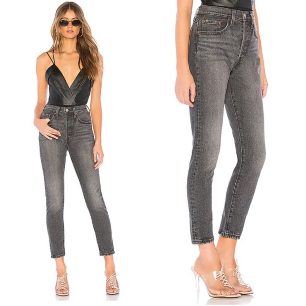 Levi's High-Rise Slim Straight Jeans in Washed Gray